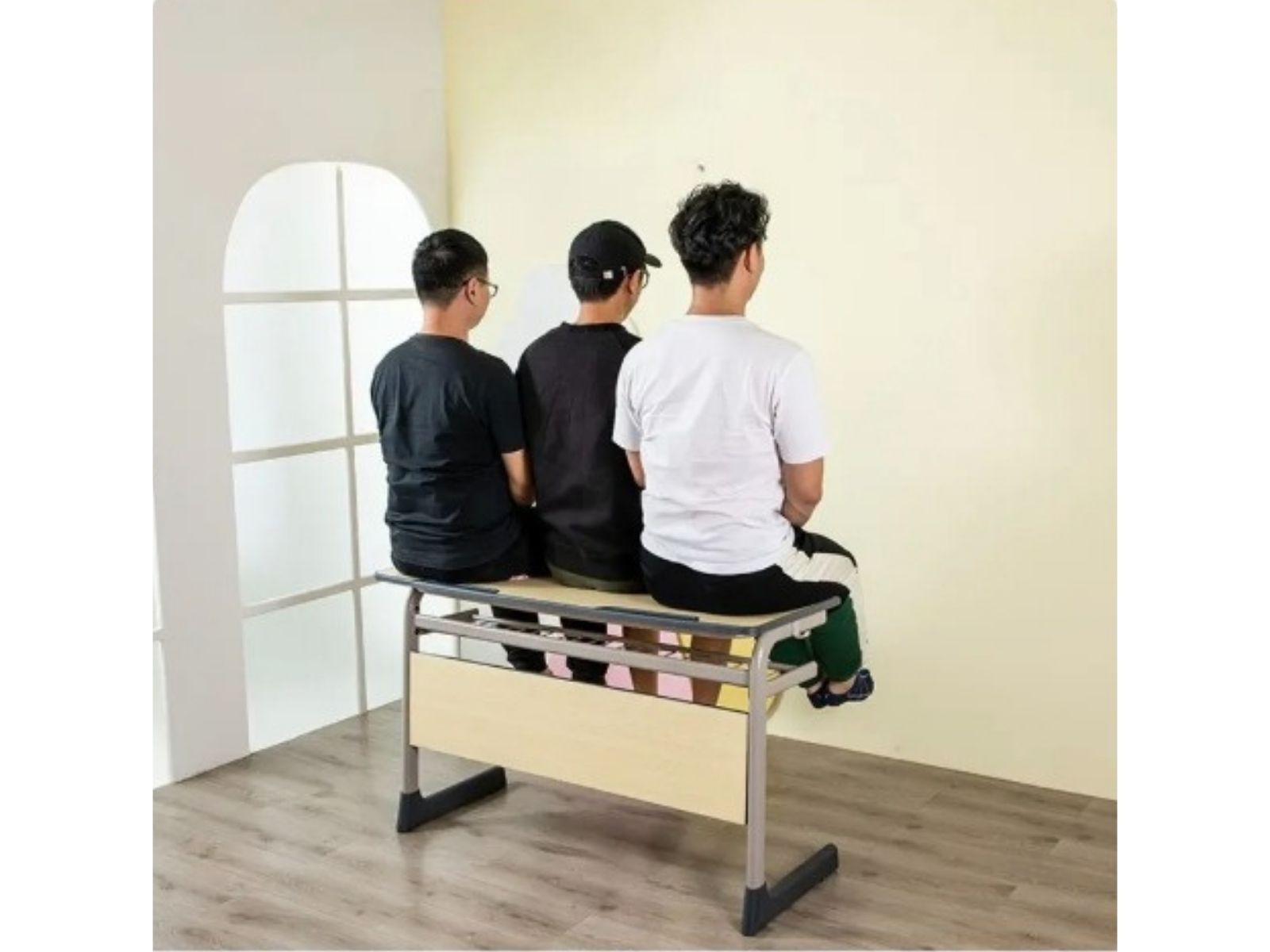 Material Meja & Kursi